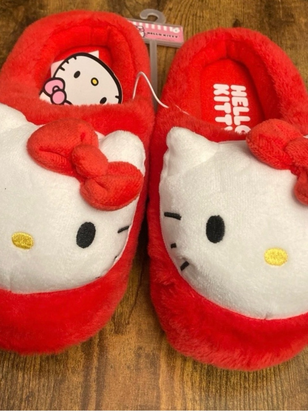 Kids’ Hello Kitty® by Sanrio® Slide Slippers – Red Size 6-7 new